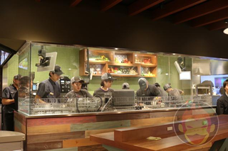 Illustration for article titled Fancy Taco Bell Just Opened in Tokyo